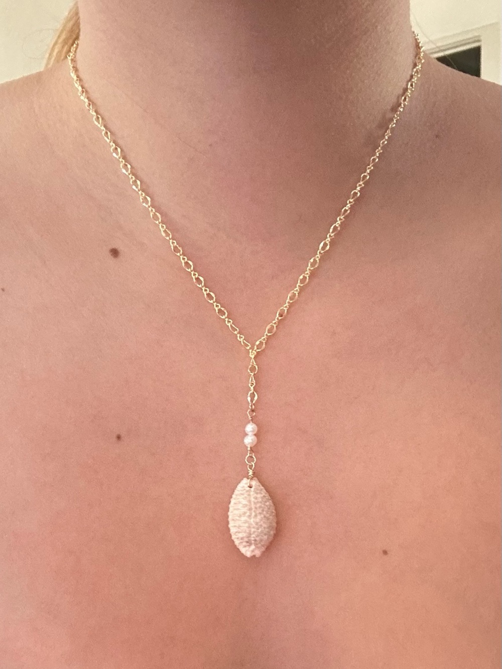 Granulated Cowrie x Keshi Pearls